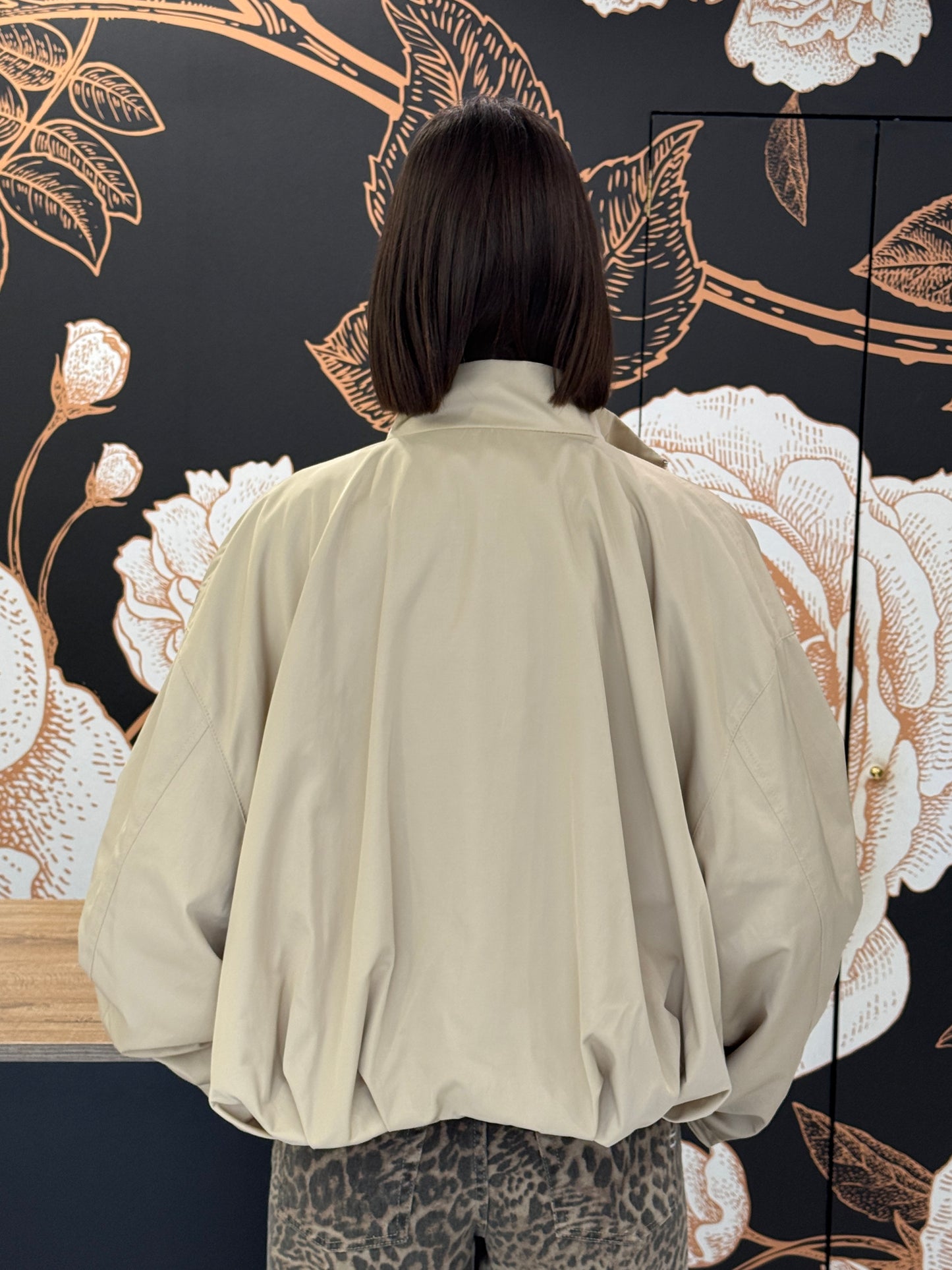 Bomber con zip e tasconi beige - Kontatto