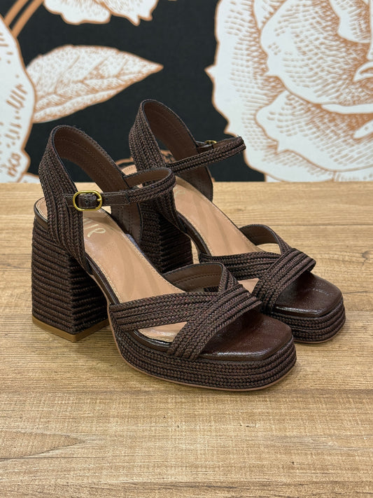 Sandalo intrecciato con plateau moro - Ovyé