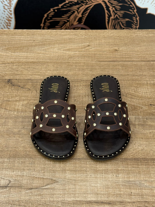 Ciabattina in pelle moro con borchiette oro - Ovyè