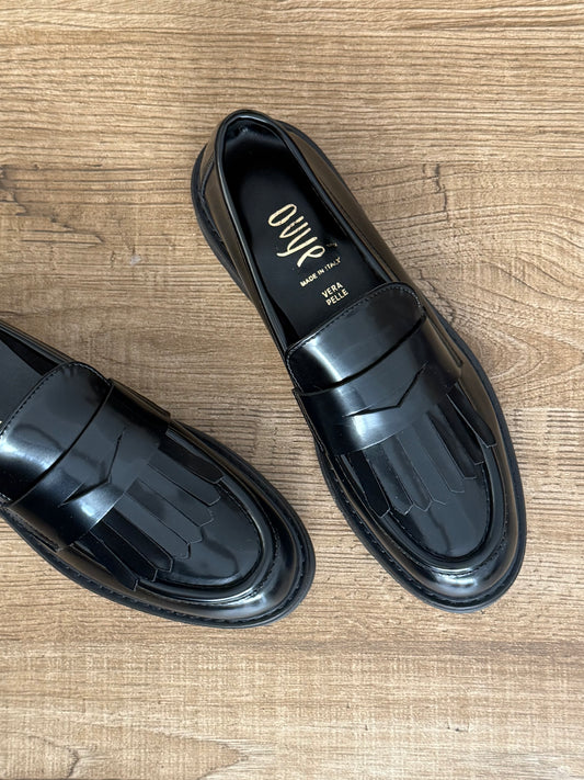 Mocassino con frange nero - Ovyé