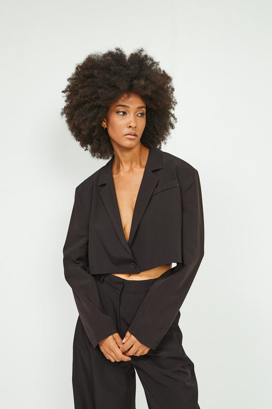 Giacca cropped monopetto nera