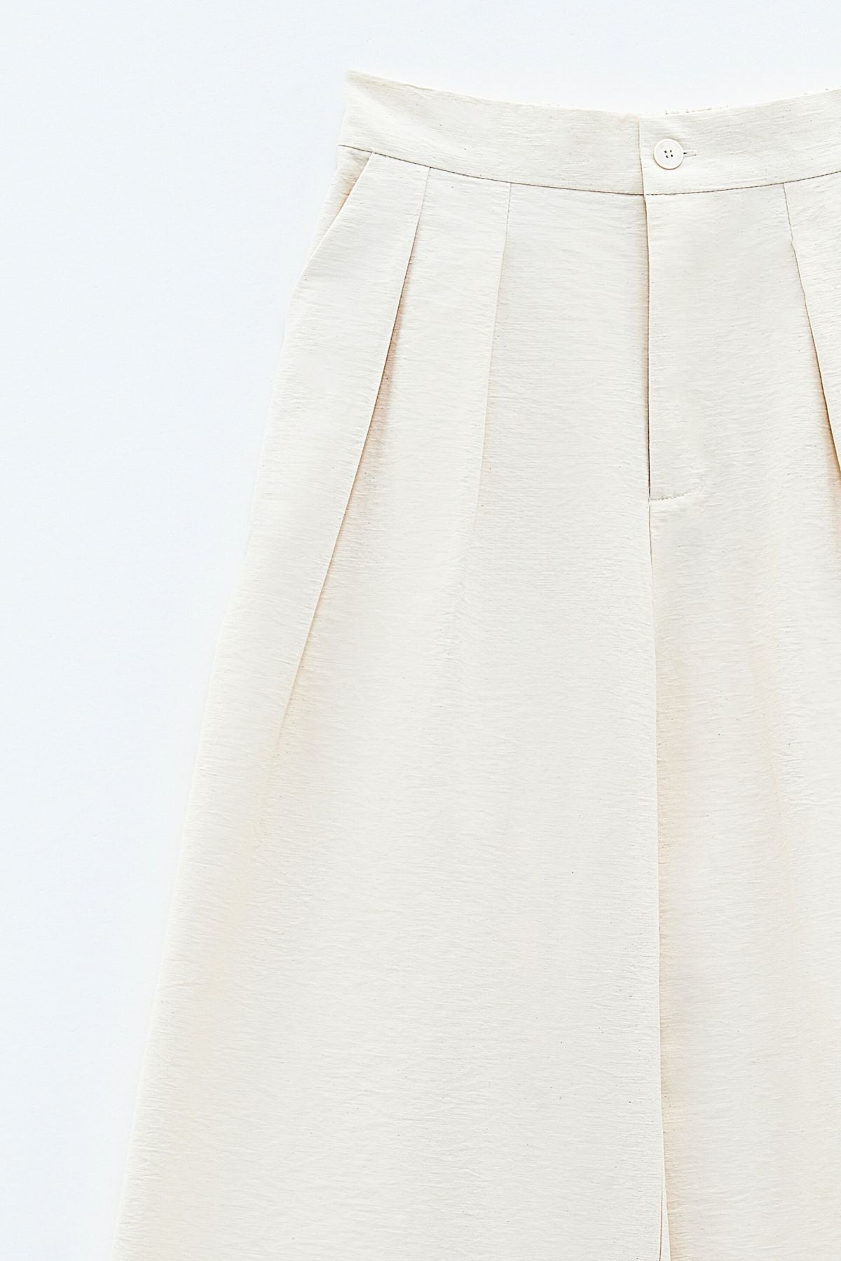 Pantaloni vita alta con pinces crema - Eleh