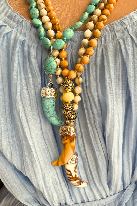 Collana 'colori d'estate' con ciondolo corno portafortuna - Emporio Club