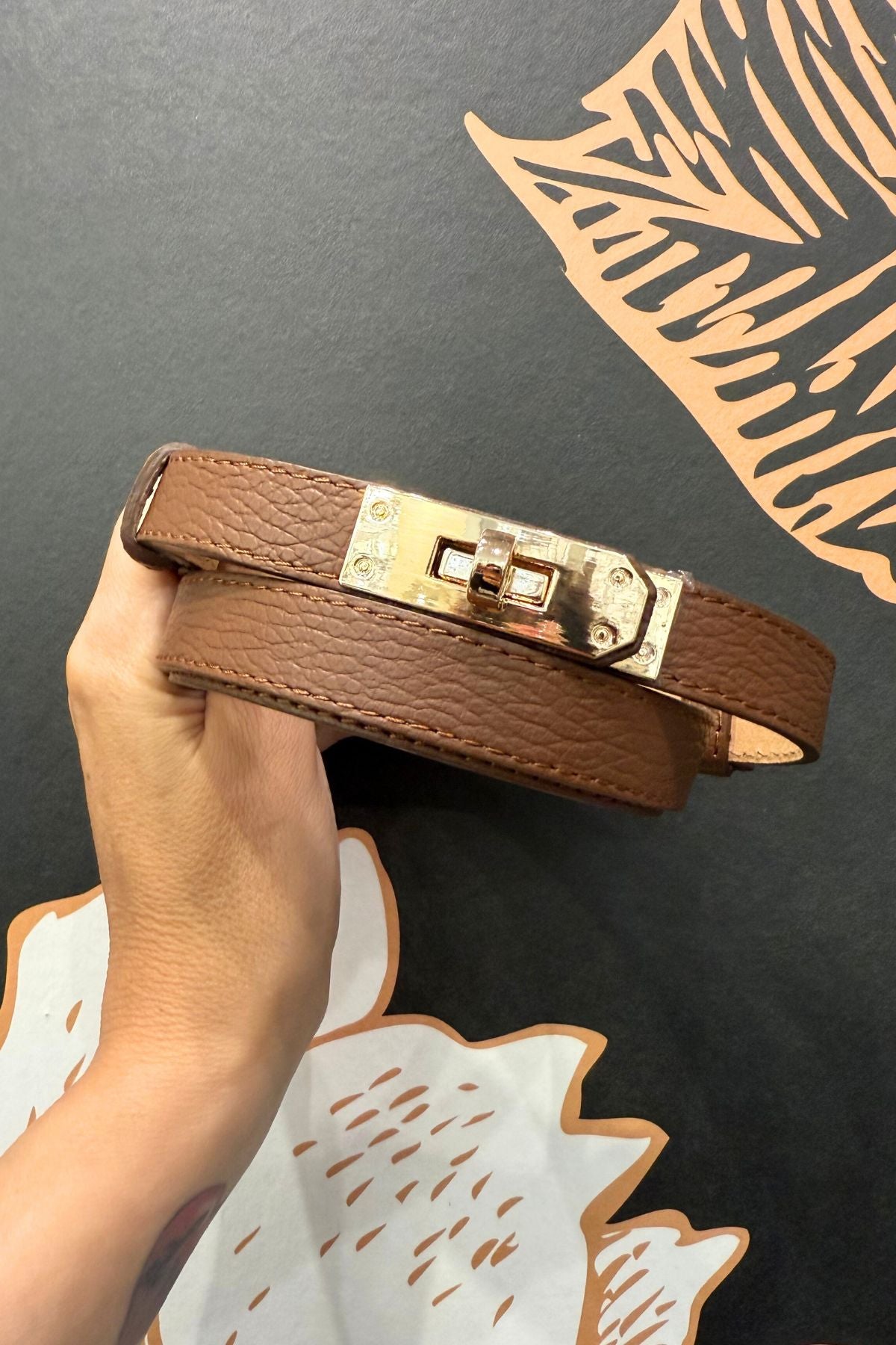 Cintura in pelle modello 'Hermes' vari colori chiusura oro - Emporio Club