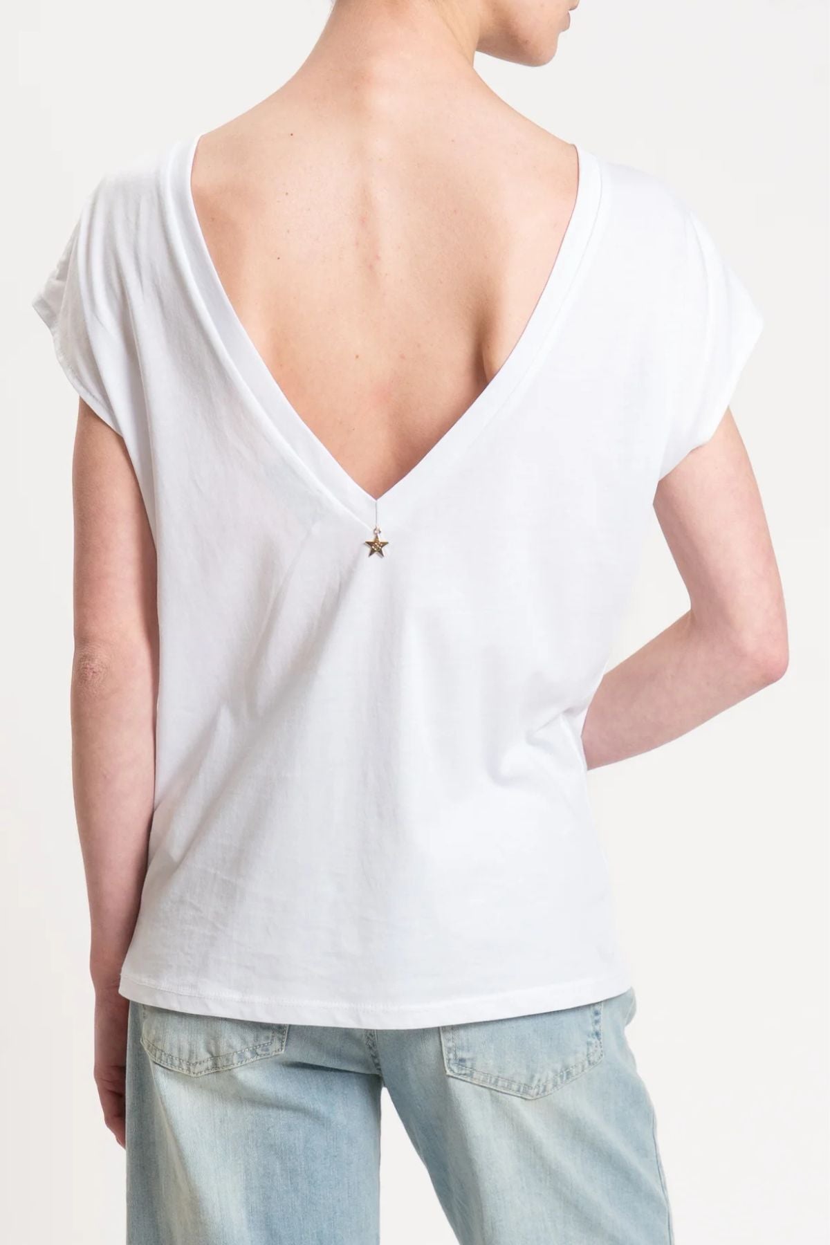 T-shirt scollo a V sulla schiena bianco - Souvenir Clubbing