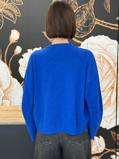 Maglia girocollo dalla linea boxy azzurra- HAVEONE