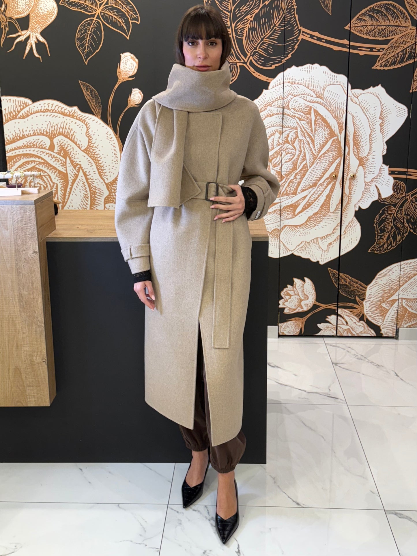 Cappotto Hand Made beige - HaveOne
