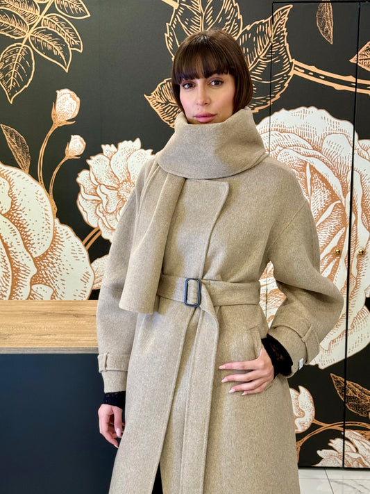 Cappotto Hand Made beige - HaveOne