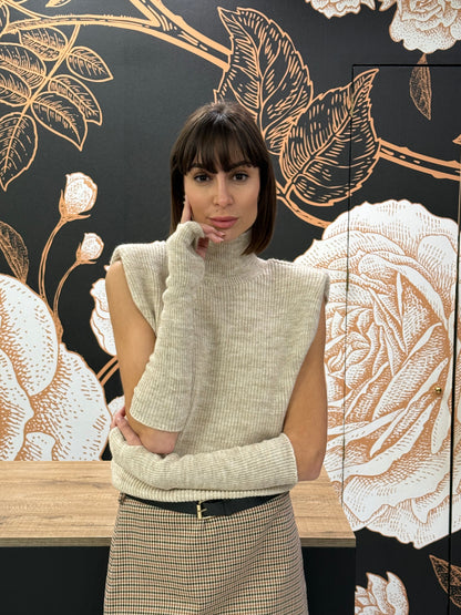 Gilet beige con manicotti - Kontatto