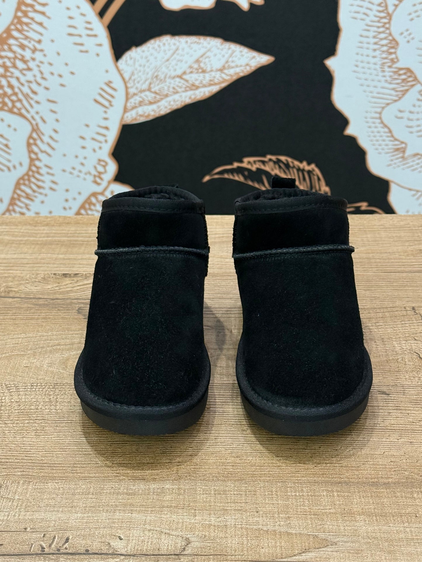 Stivaletto in camocio nero - Ovyé