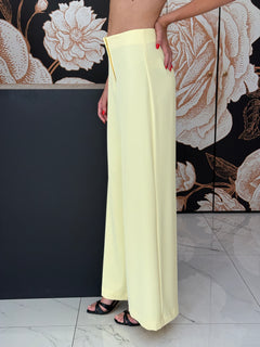 Completo giacca cintura e pantalone giallo lemon - Kontatto