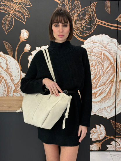 Vestito dolcevita con cintura nero - Kontatto