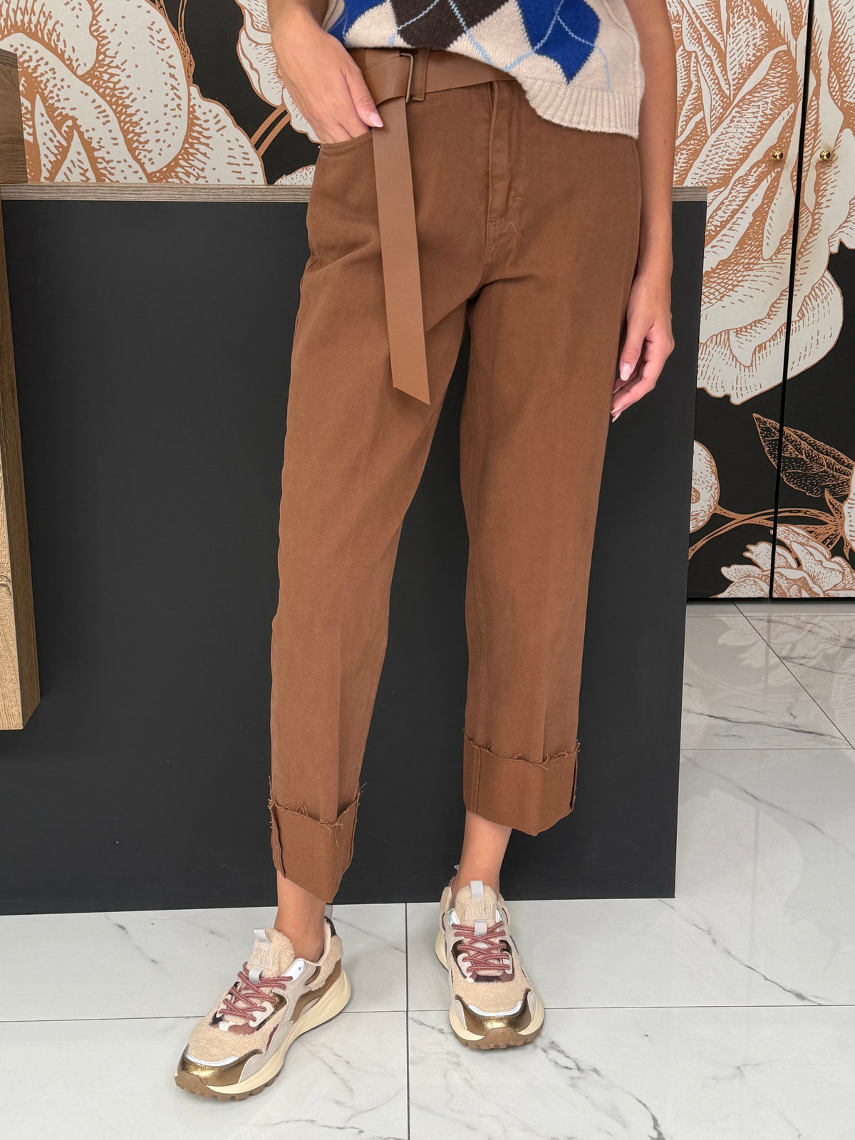 Pantalone simil carrot MANDY TABACCO - Haveone
