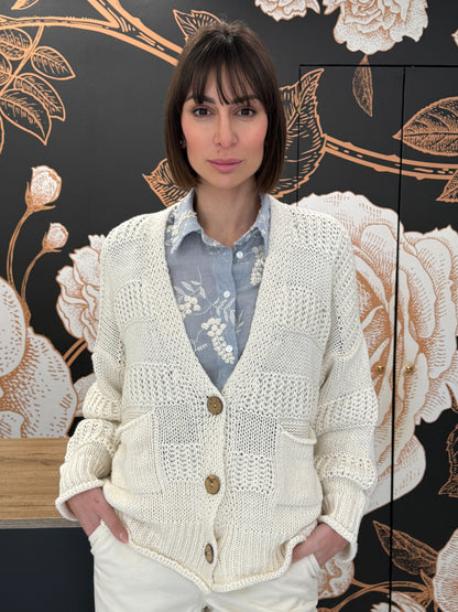 Cardigan in cotone a maglia lavorata e bottoni naturali calce- HAVEONE