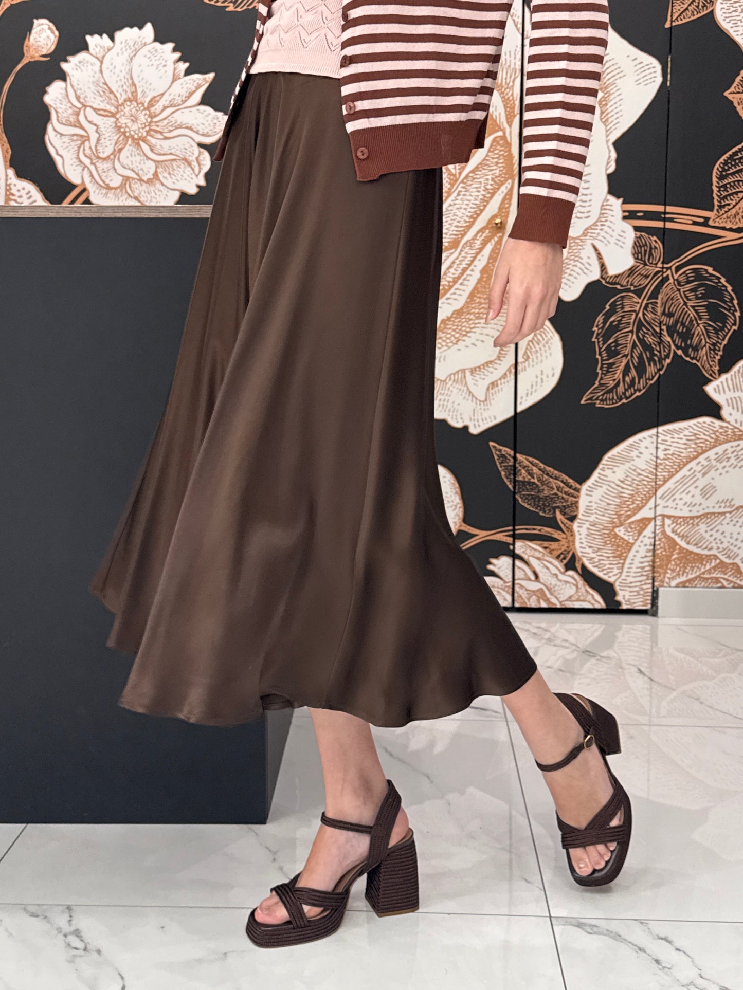 Gonna midi in raso nutella - Kontatto