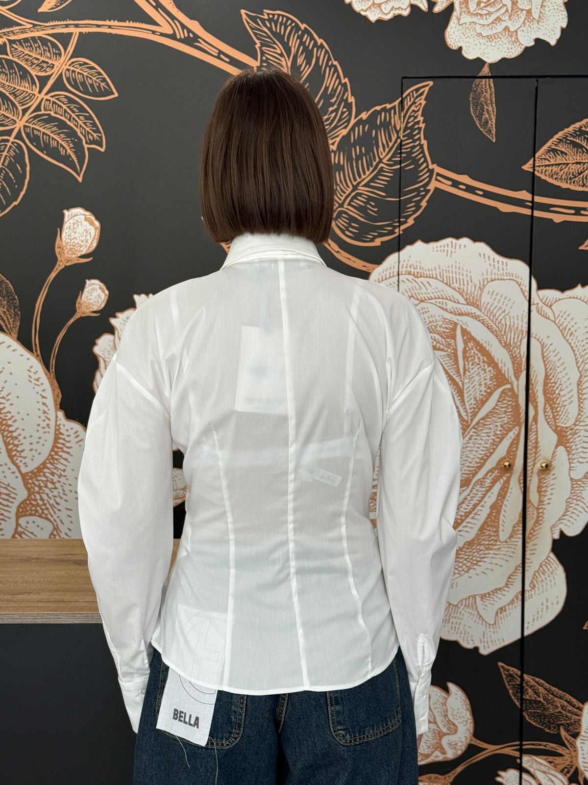 Camicia con cravatta e maniche balloon bianca - Haveone