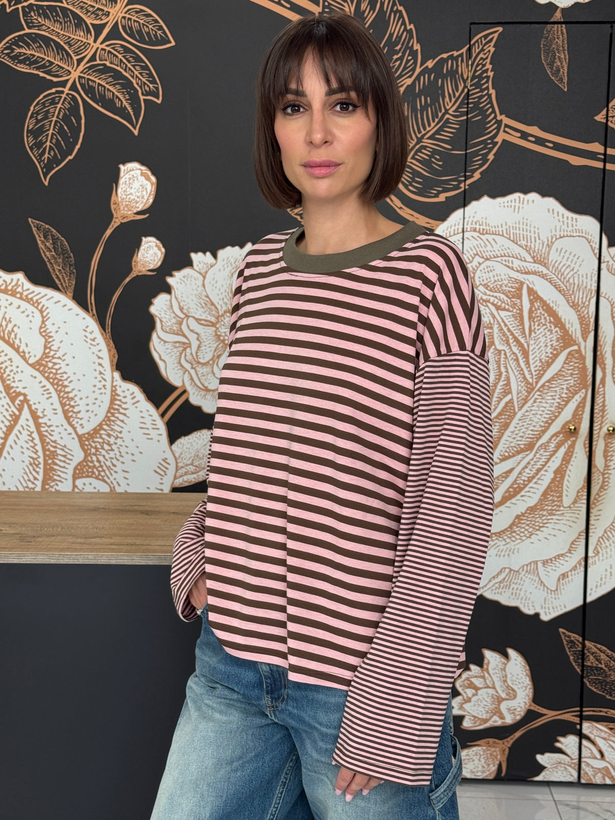 T-SHIRT MILLE RIGHE MANICA CAMPANA  COLLO A CONTRASTO - HAVEONE