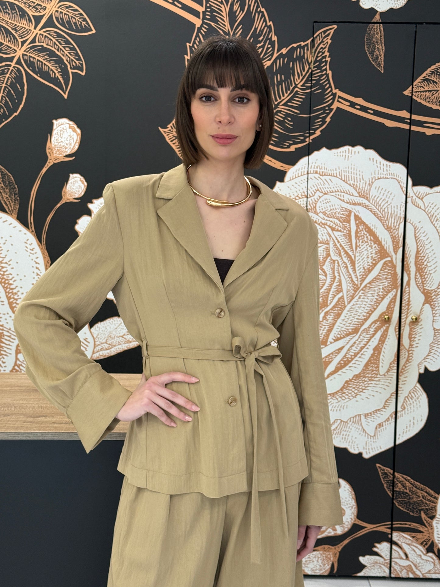 Giacca con cintura miele - Kontatto