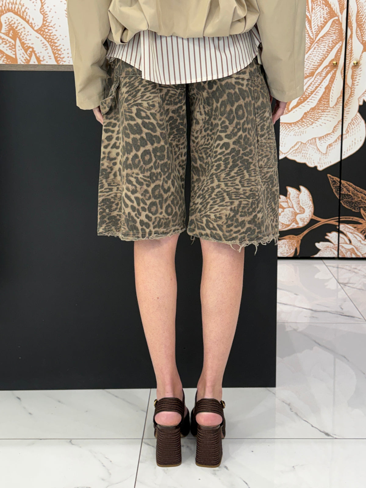 Bermuda cargo in denim animalier - Vicolo