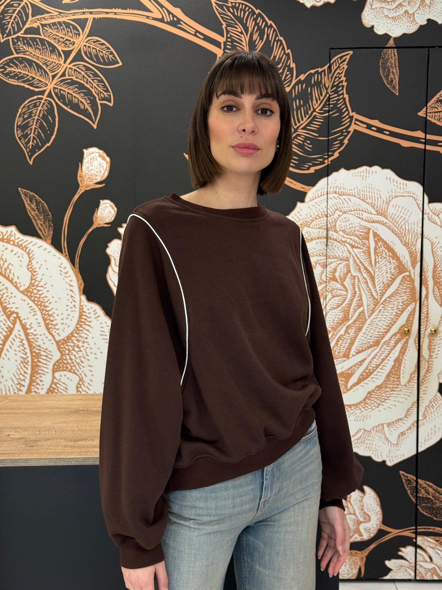 Felpa marrone con profilo bianco - Vicolo