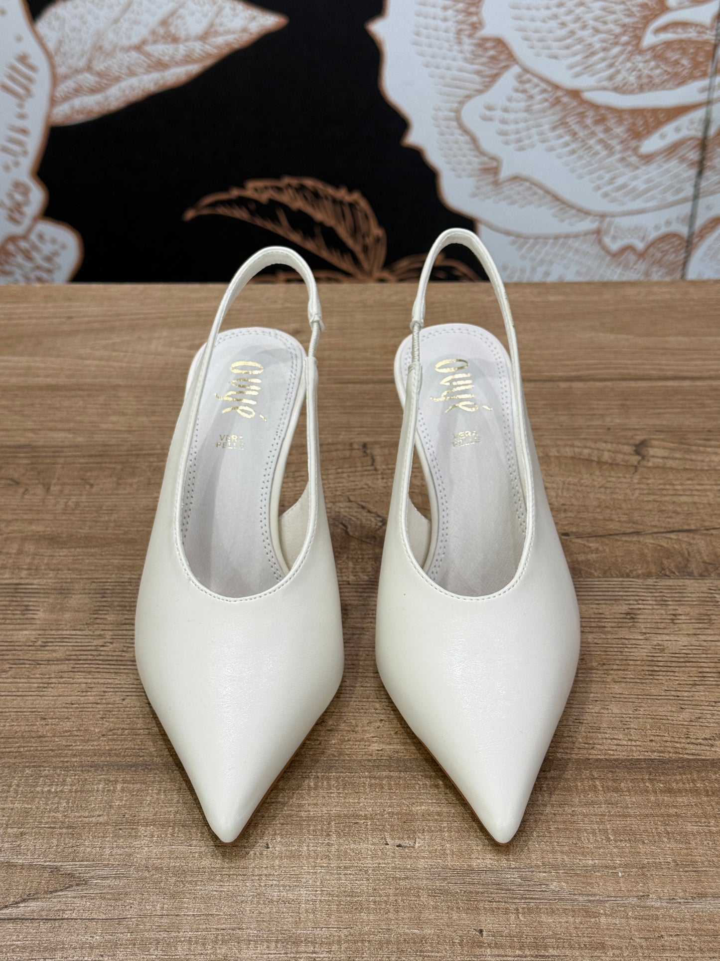 Slingback a punta con scollo alto burro - Ovyè