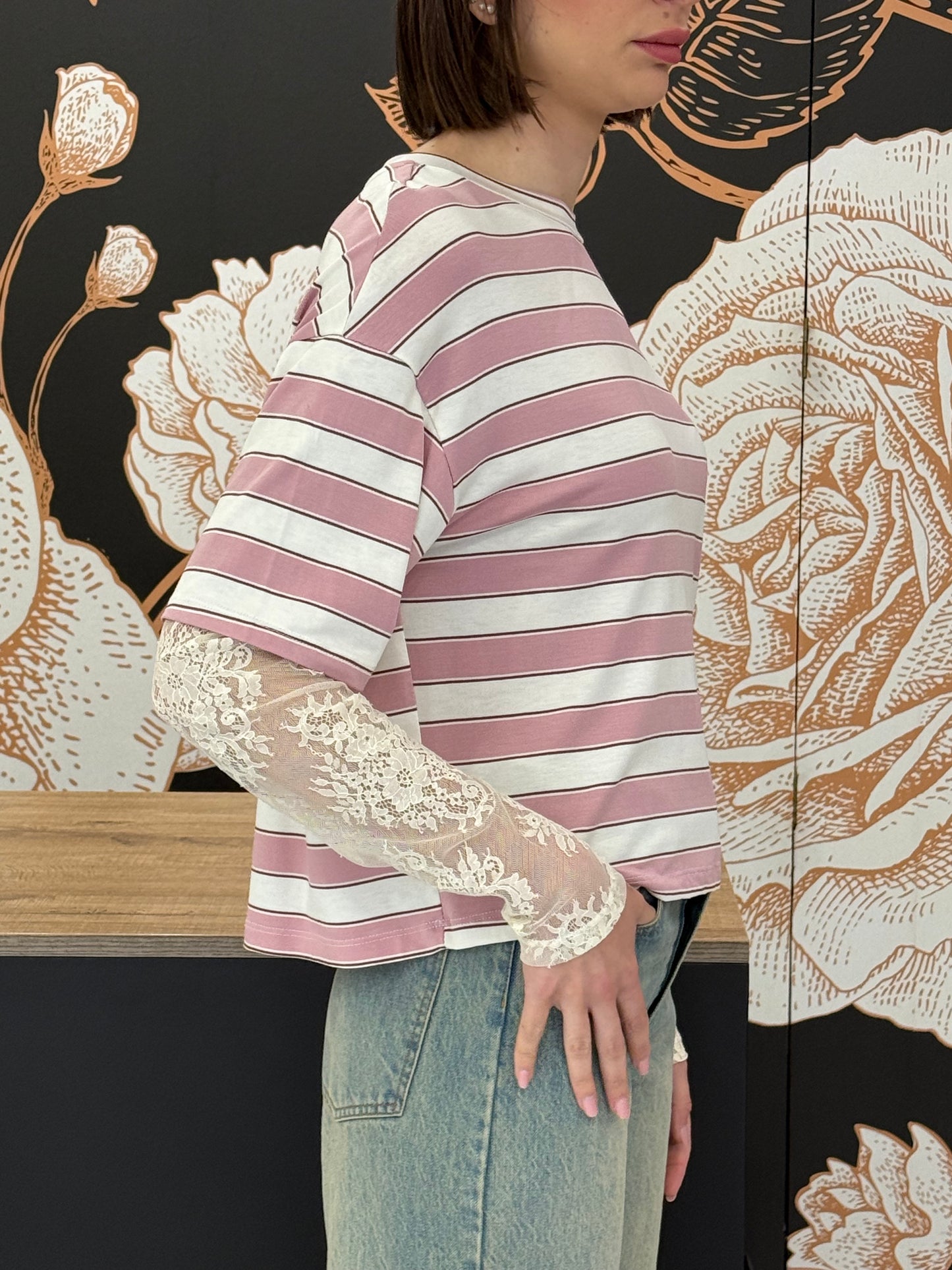T-shirt a righe rosa maniche in pizzo - HaveOne