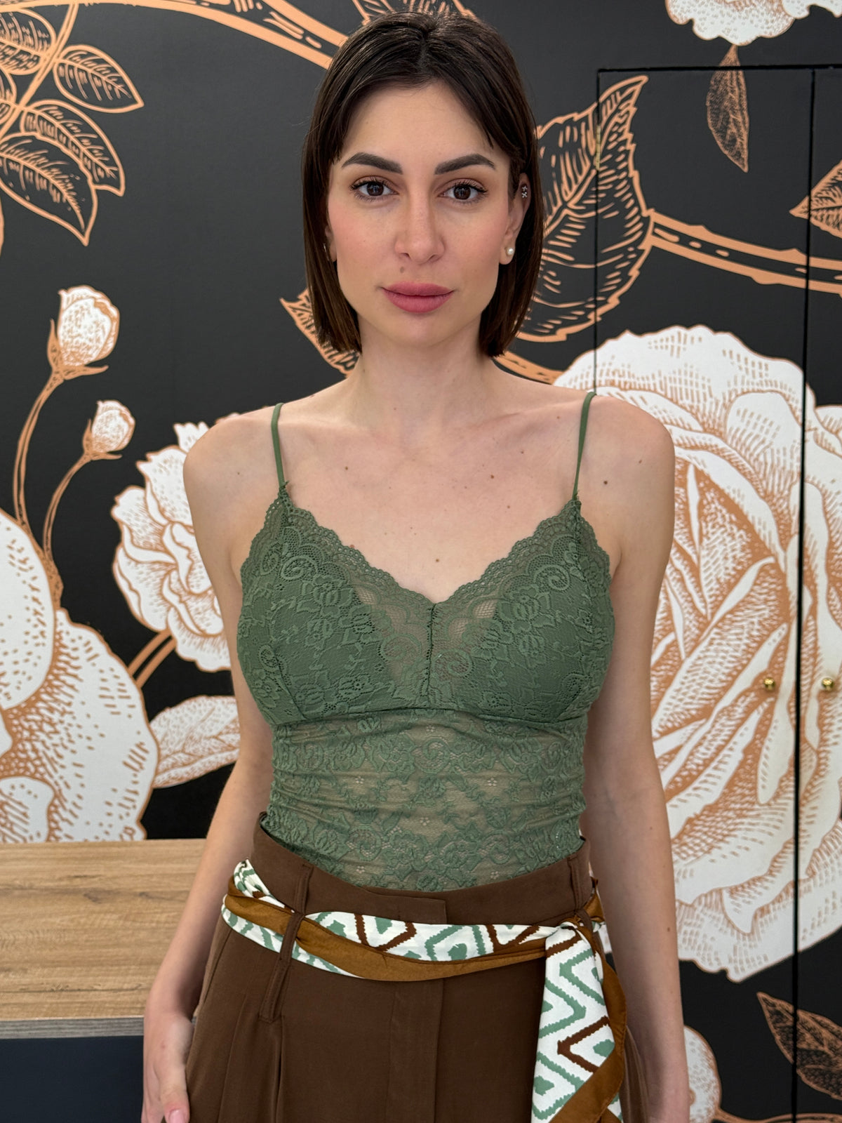 Top in pizzo verde - Philia Loft