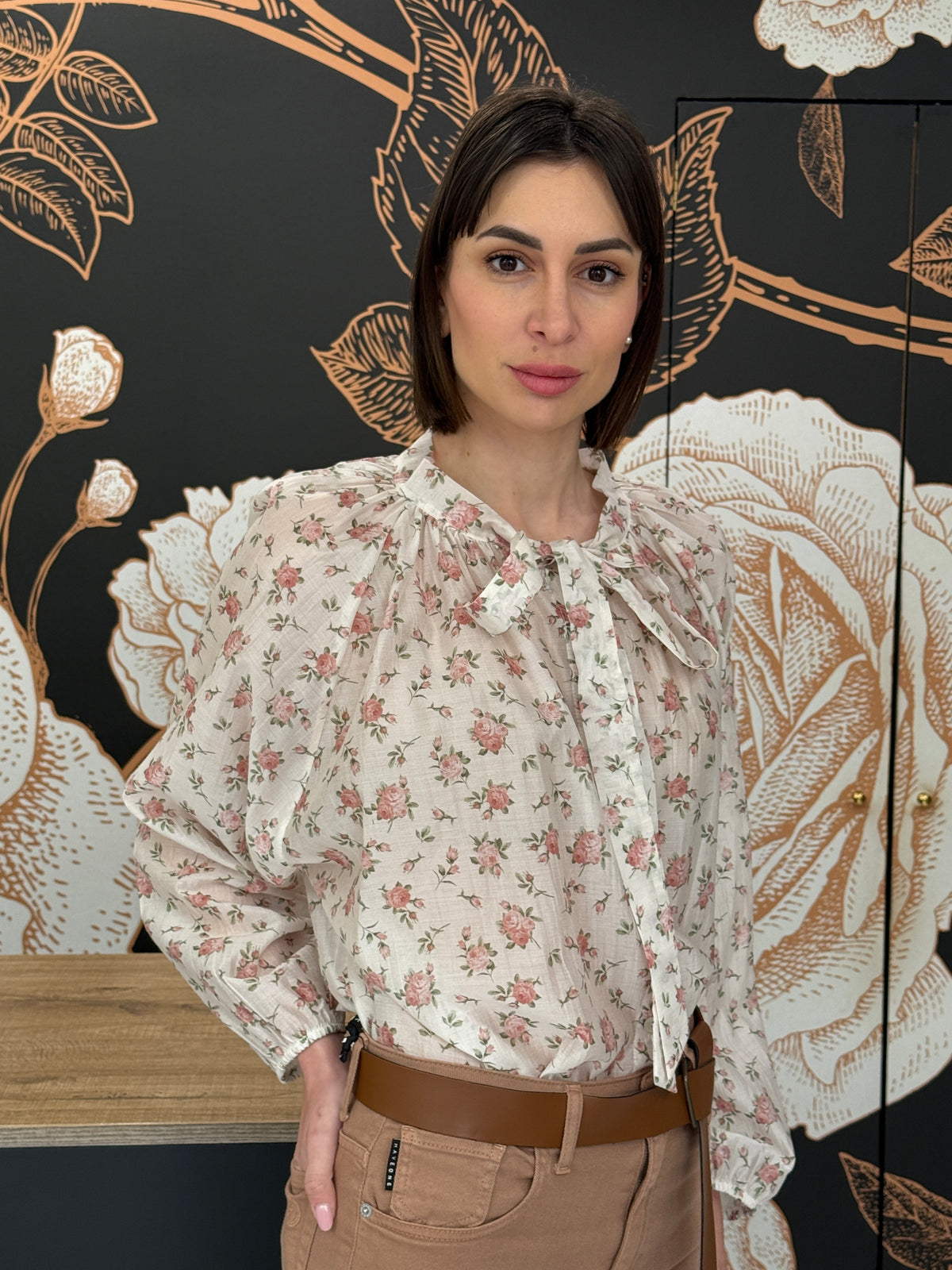 Camicia fantasia floreale con fiocco - Philia