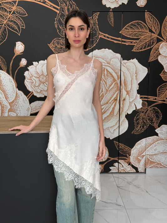 Abito asimmetrico inserti in pizzo  - Philia Loft