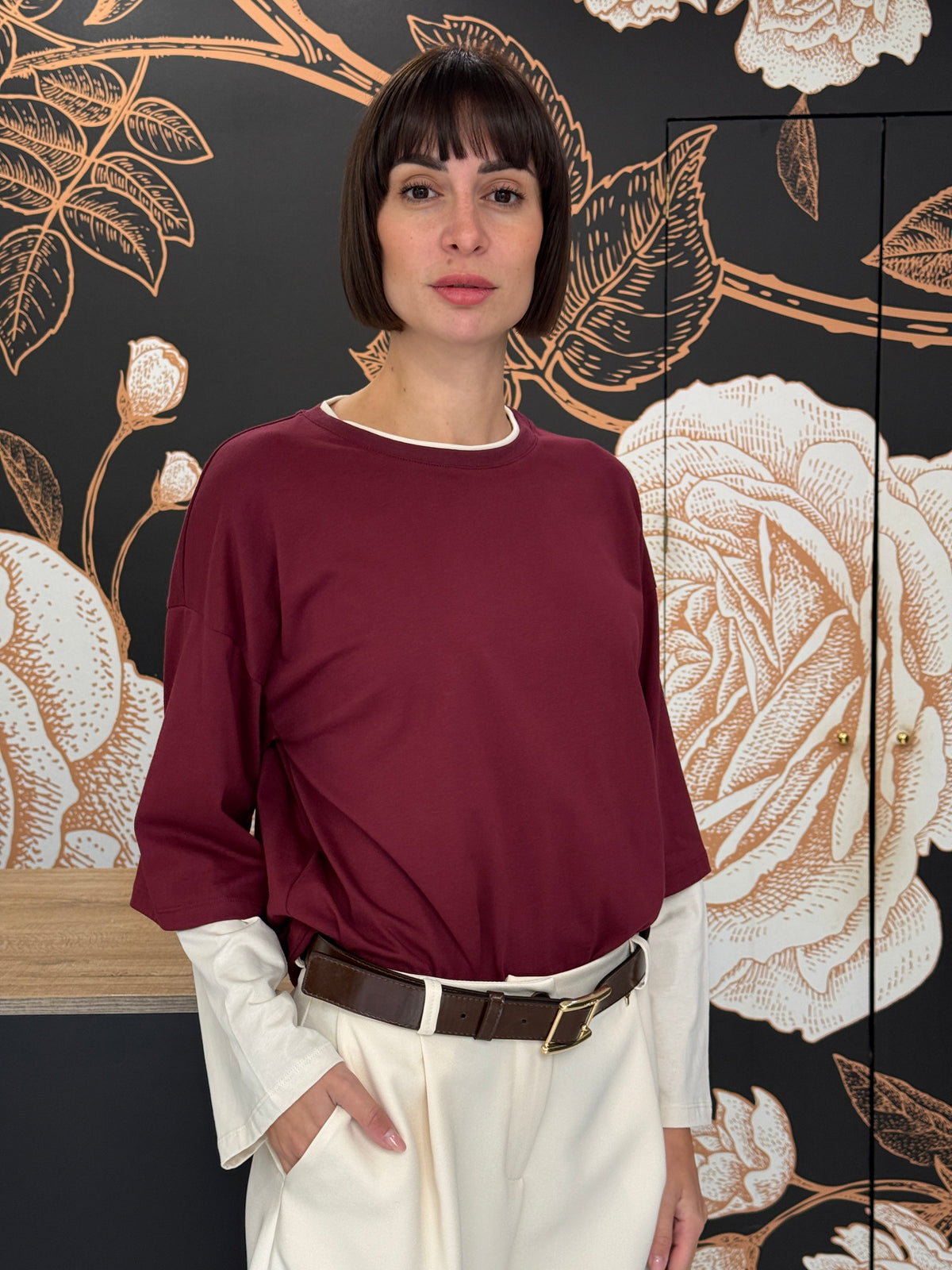 T-shirt doppia manica a contrasto di colore bordeaux - Vicolo