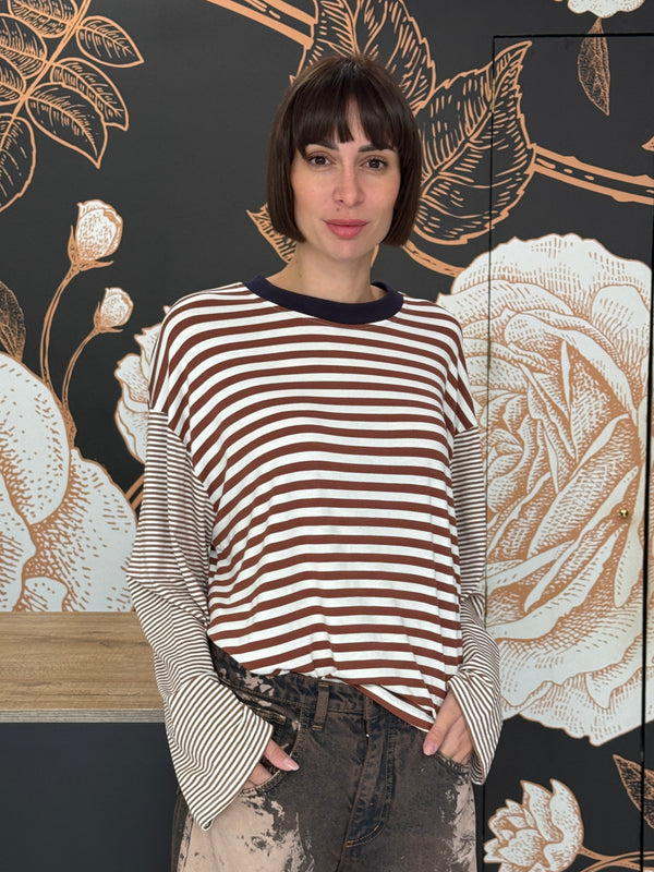 T-SHIRT MILLE RIGHE MANICA CAMPANA   COLLO A CONTRASTO - HAVEONE