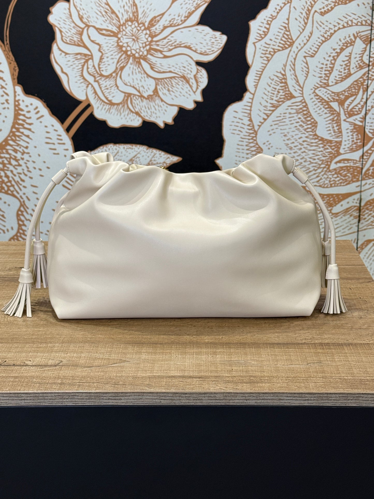 Borsa Tassel Big mandorla - Vicolo