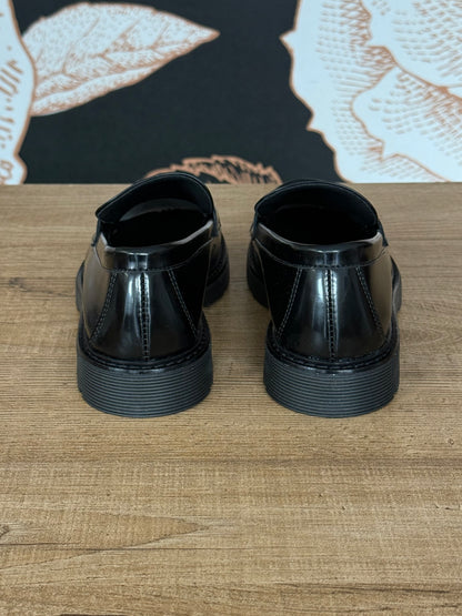 Mocassino con frange nero - Ovyé