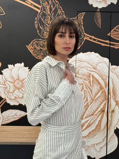 Camicia over gessata con pizzo - Kontatto