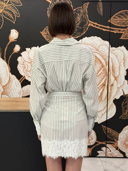 Camicia over gessata con pizzo - Kontatto