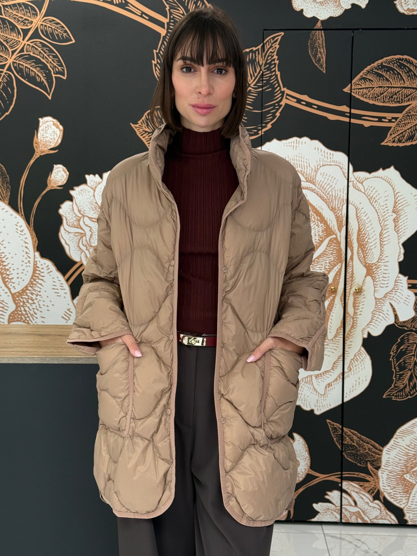 Piumino midi con impunture beige