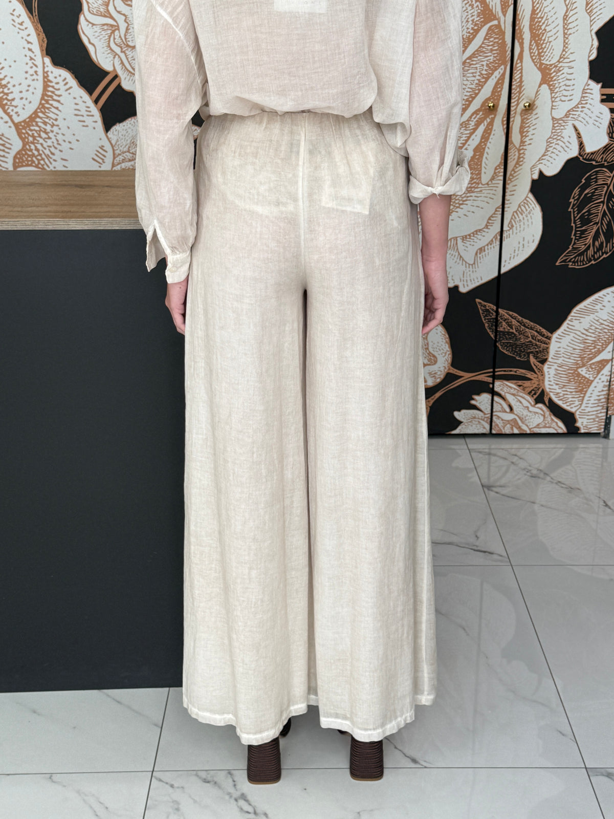 Pantalone ampio in cotone beige - HaveOne