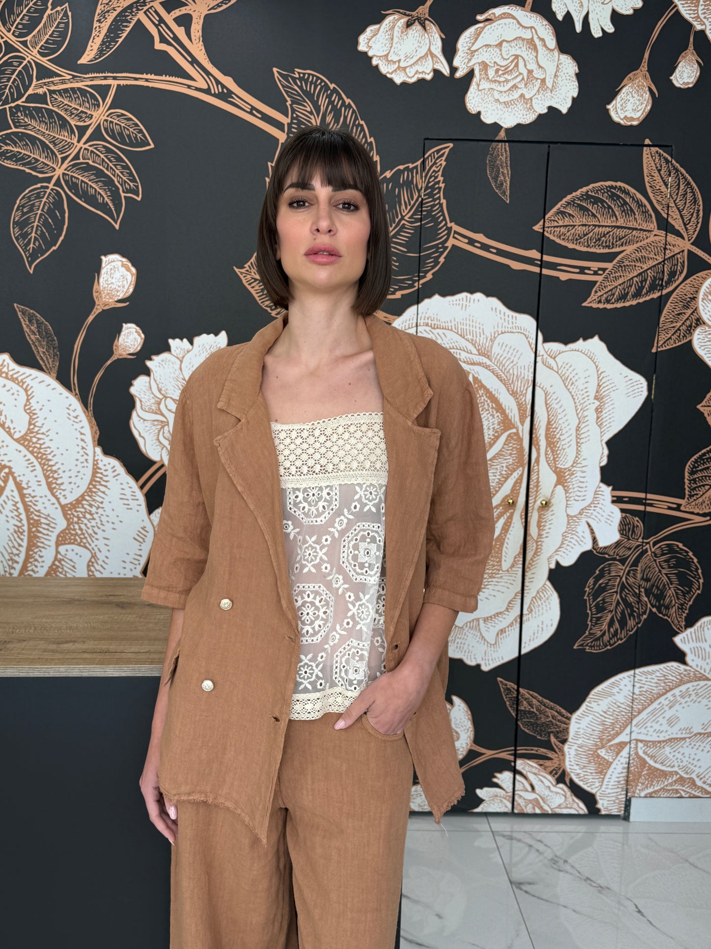 Giacca doppiopetto over in lino cammello - HaveOne
