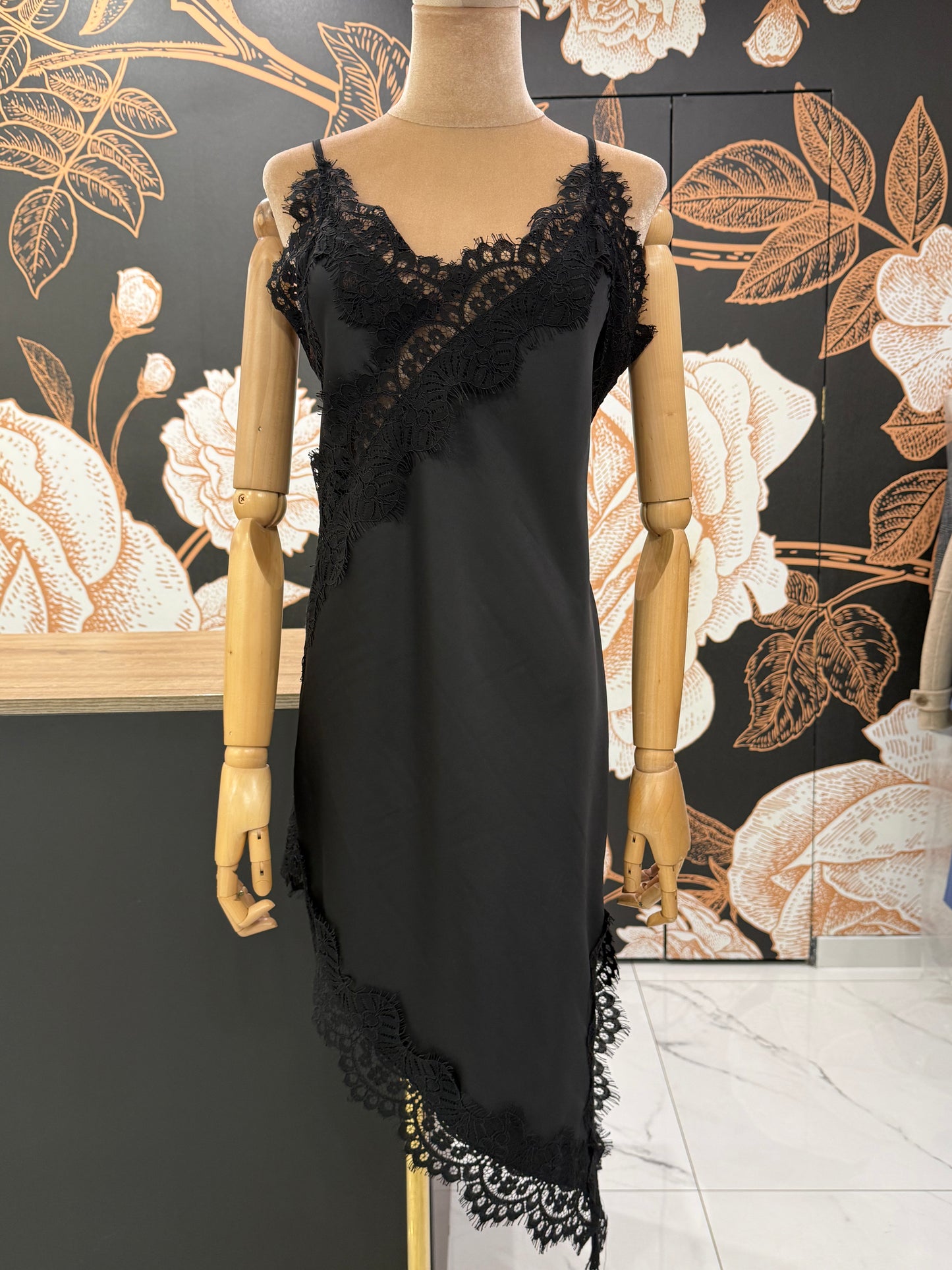 Abito asimmetrico satin nero - HaveOne