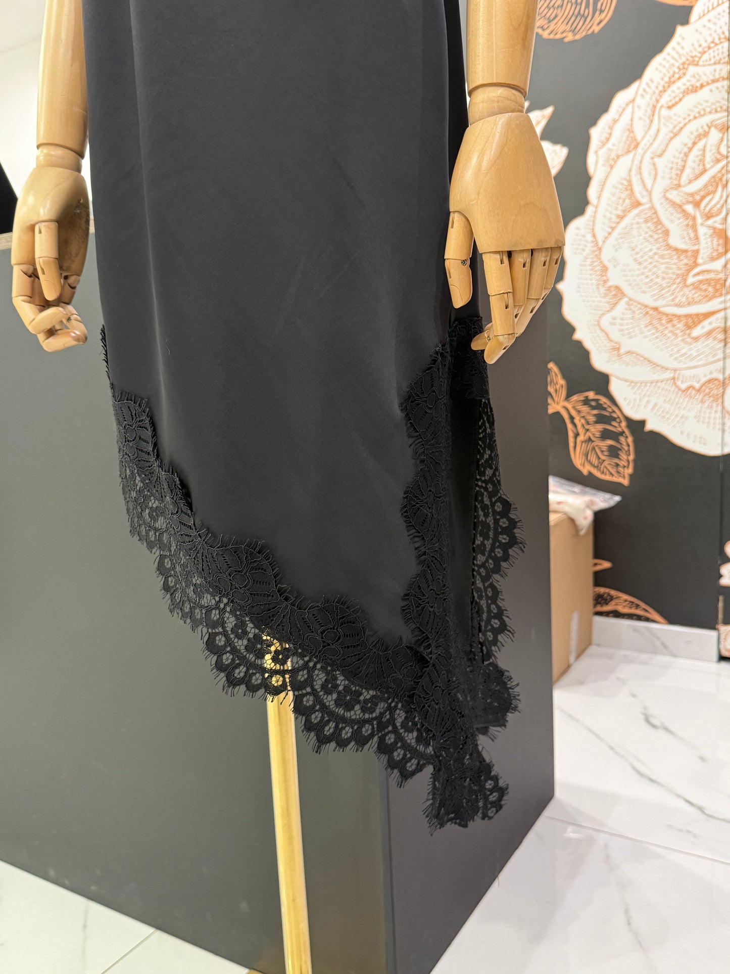 Abito asimmetrico satin nero - HaveOne