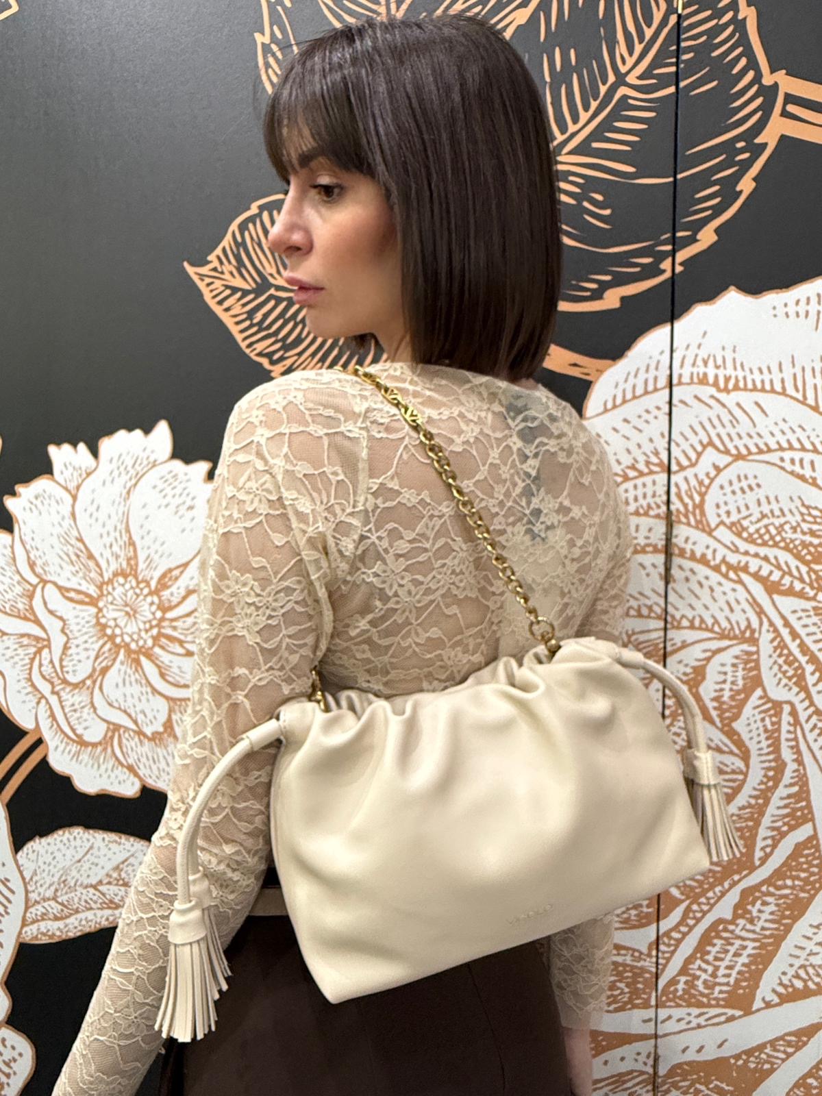 Borsa Tassel Small mandorla - Vicolo