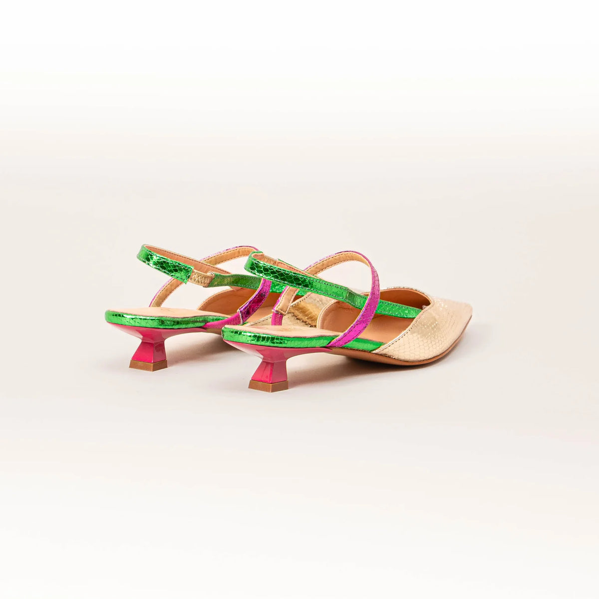 Slingback platino verde fuxia