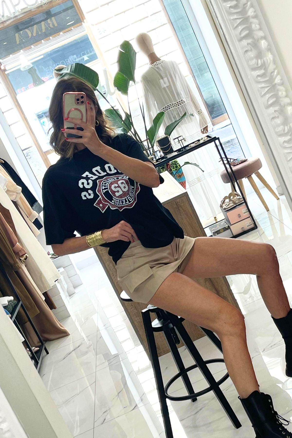 T-shirt GODDESS nera - Vicolo
