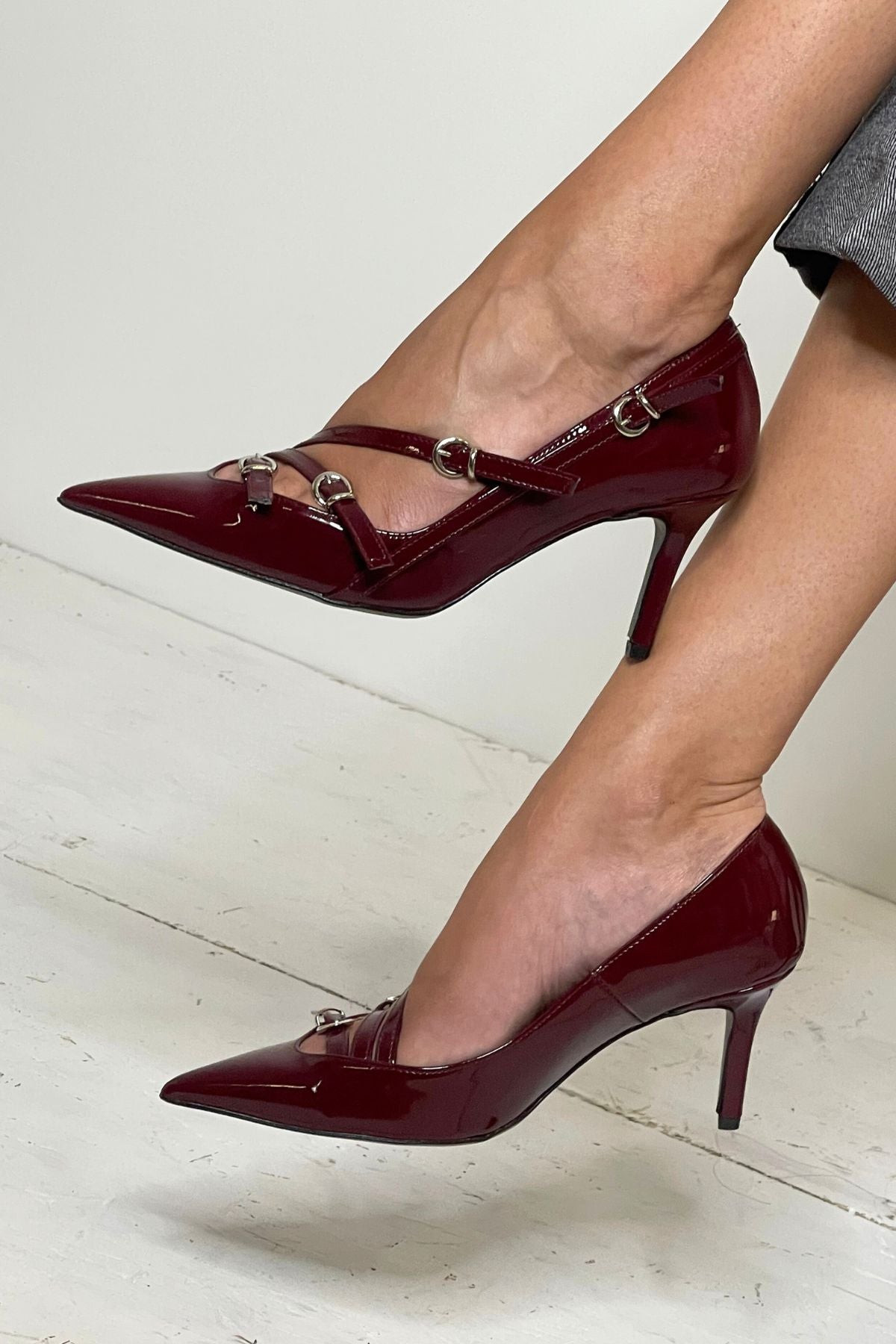 Decolletè bordeaux con  fibbie - Divine Follie