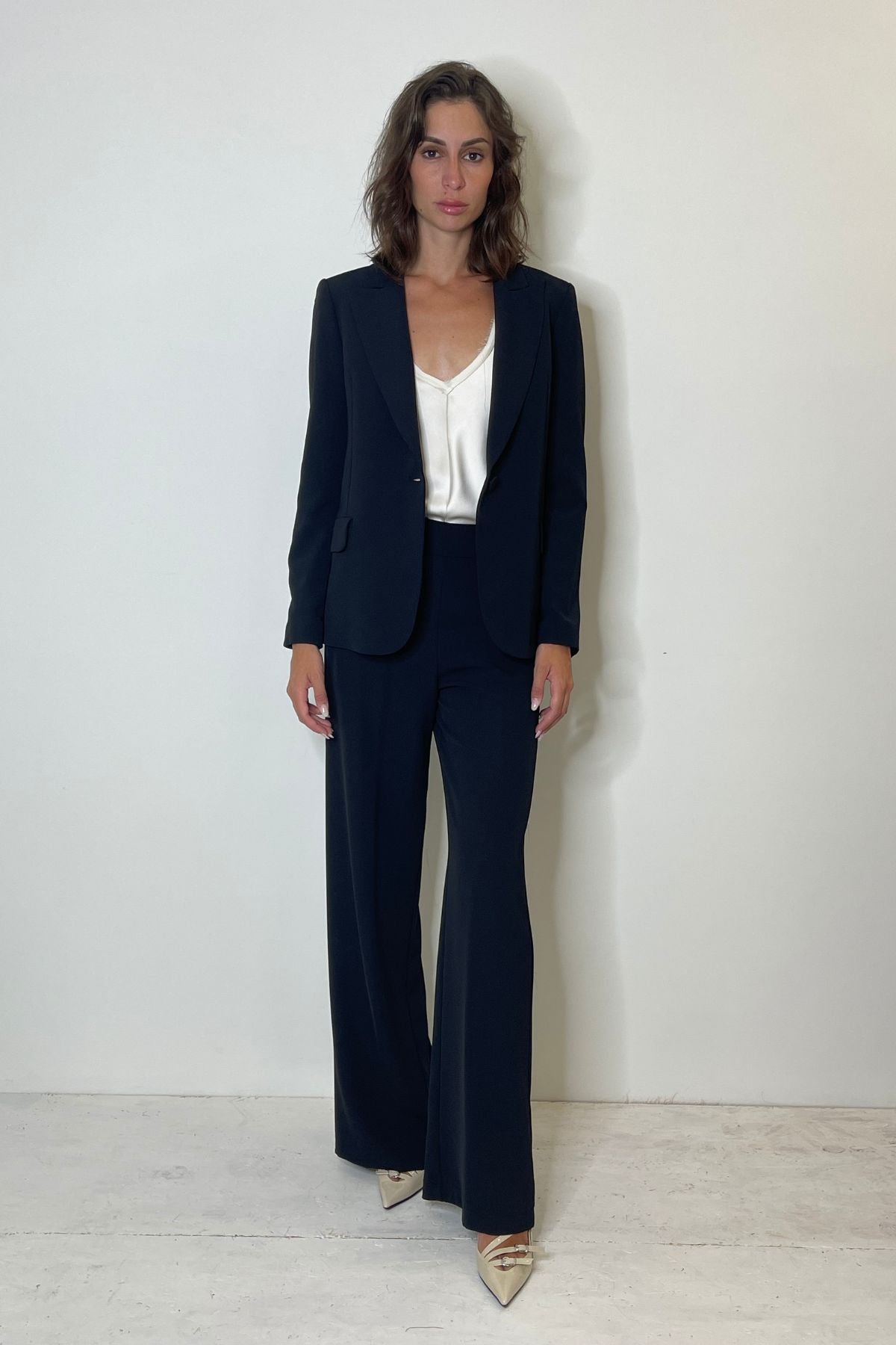 Completo giacca e pantalone nero - Kontatto