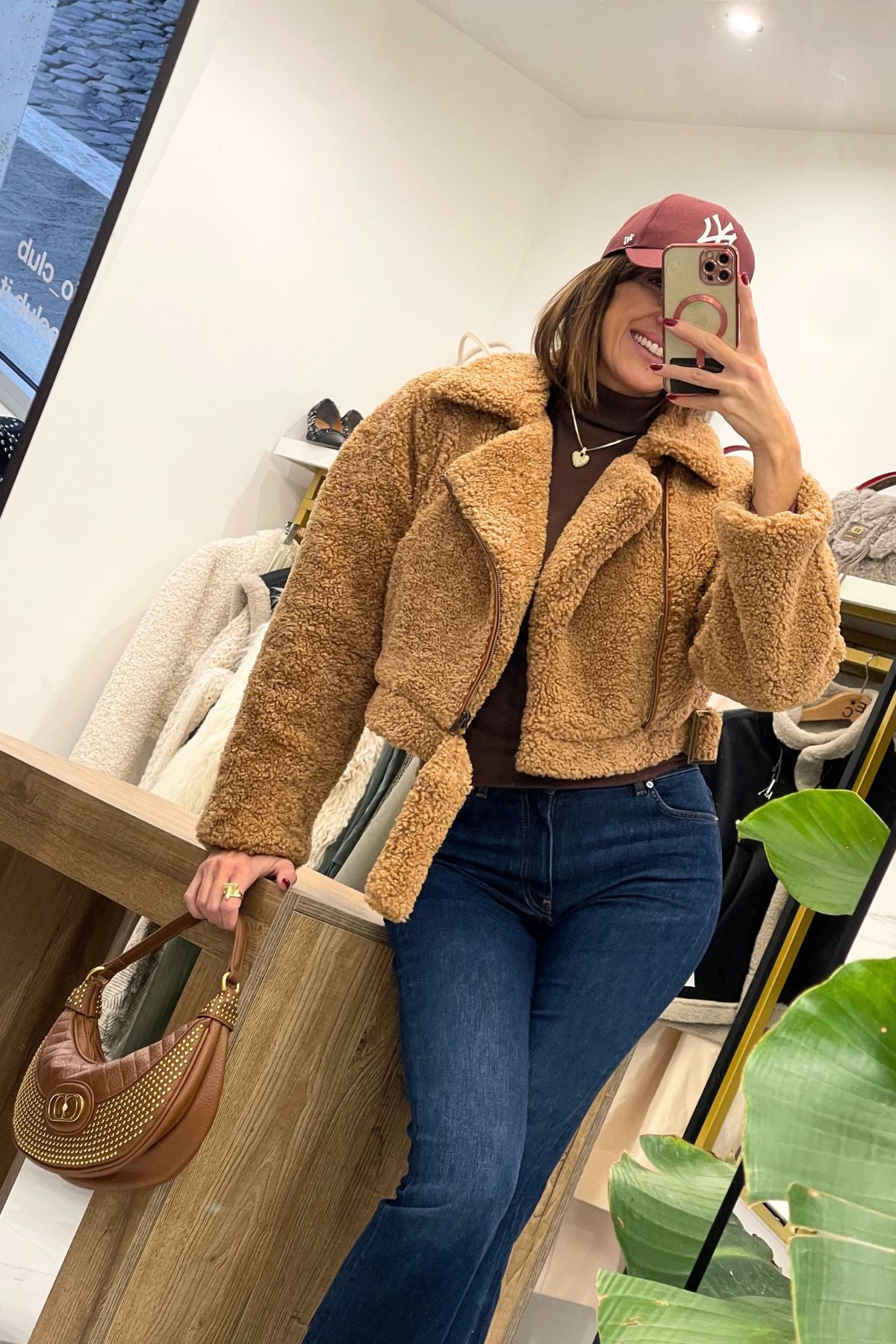 Pelliccia teddy modello crop colore cammello  - Silence Limited