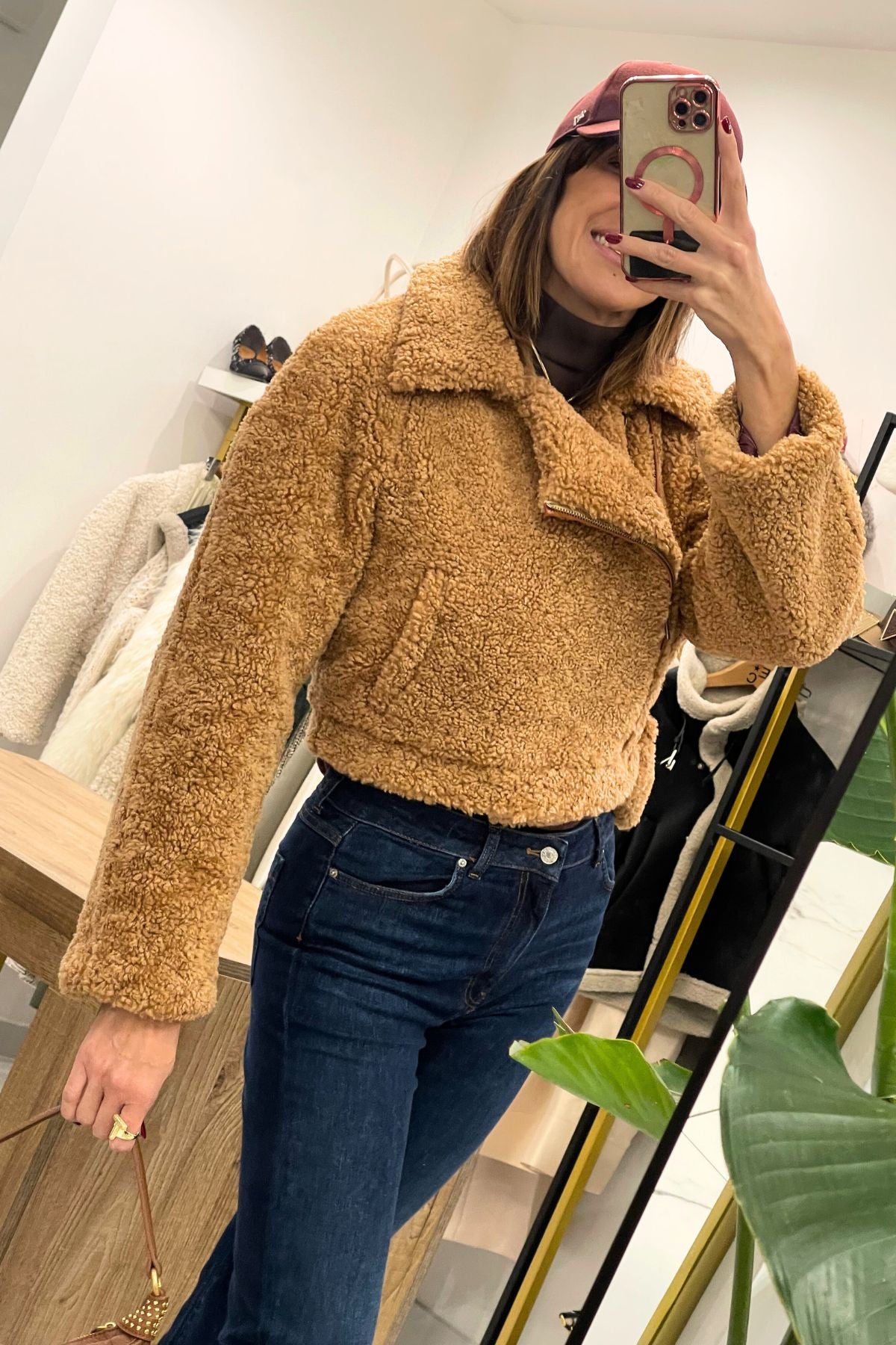 Pelliccia teddy modello crop colore cammello  - Silence Limited