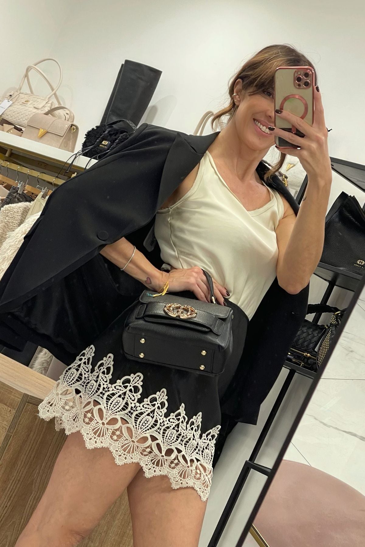 Minigonna con balza in pizzo burro - Haveone