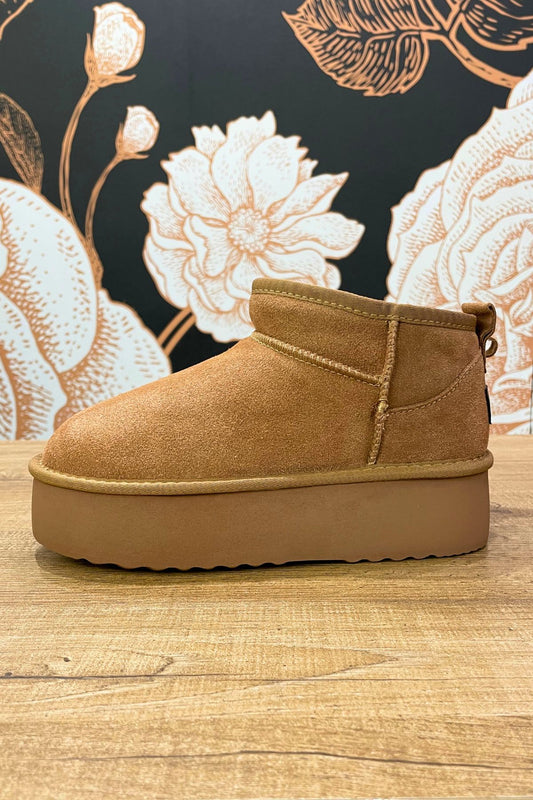 Stivaletto in camoscio con plateau camel Ofelia - Ovyè