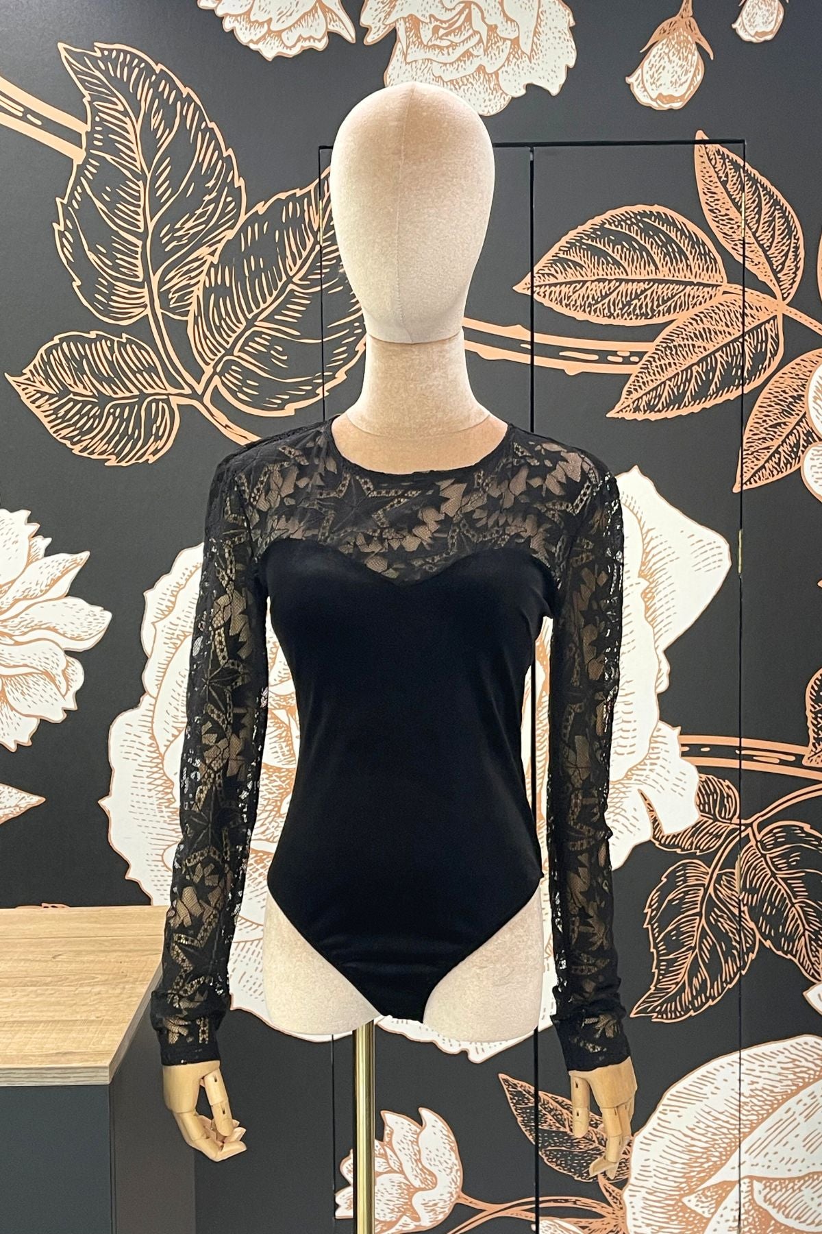 Body in pizzo e velluto - Haveone